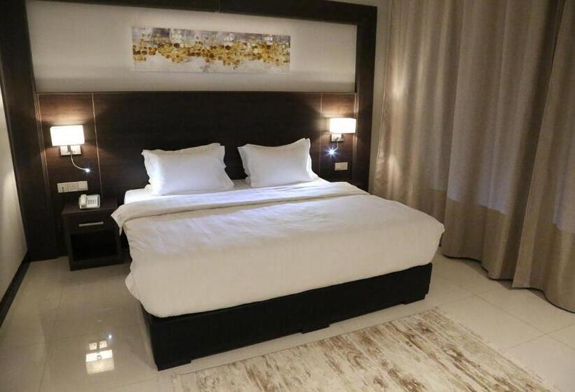 דירת פנטהאוז 1 חדרי שינה, Emerald Residence