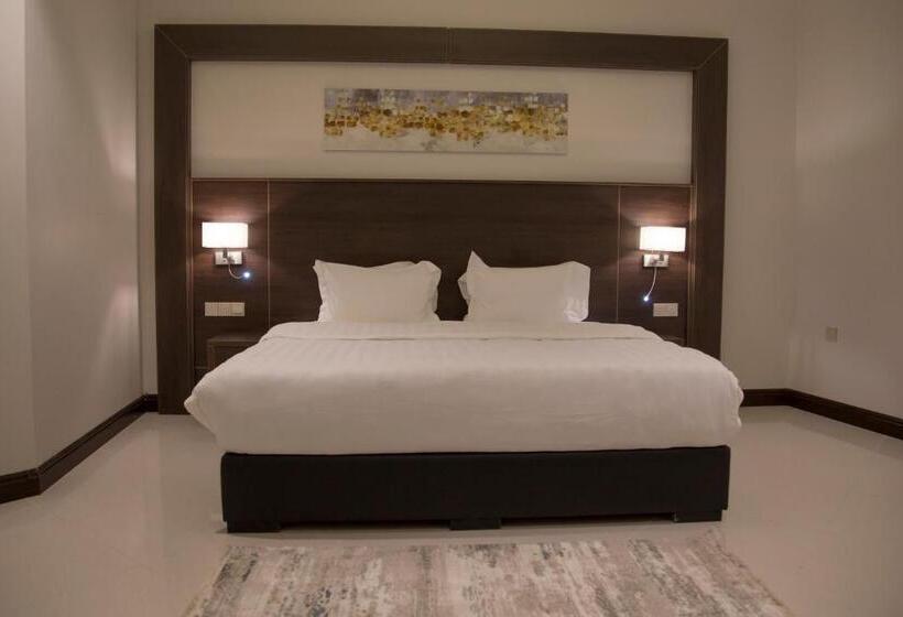 סוויטה, Emerald Residence