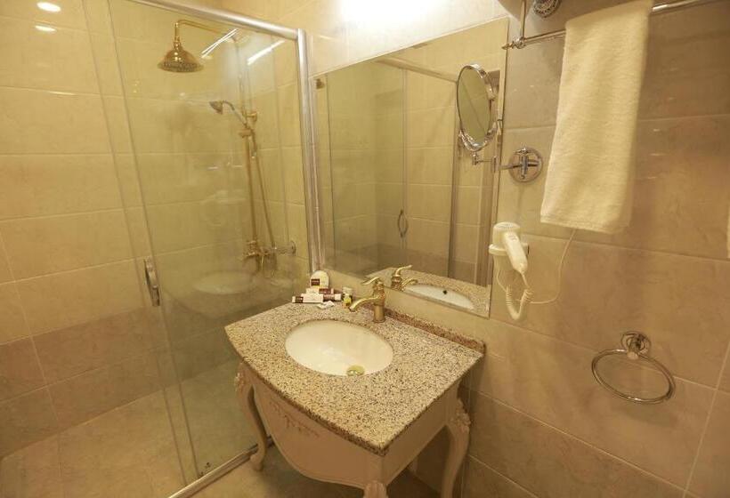 스탠다드 룸 풀장 전망, Uzbekistan