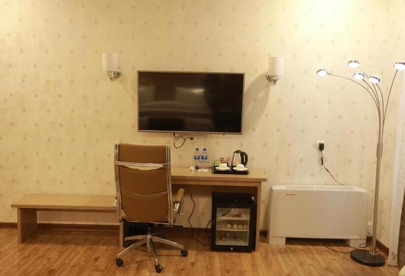 4인용 스탠다드 룸, Uzbekistan
