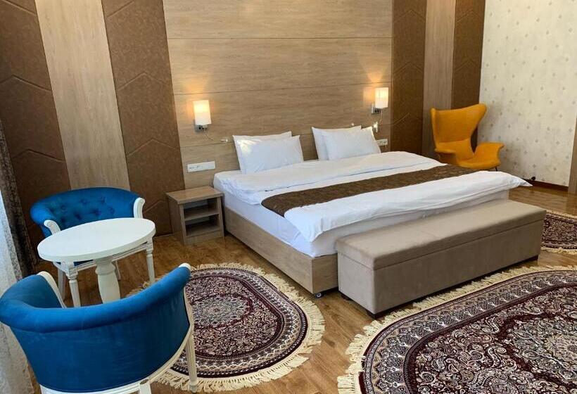 4인용 스탠다드 룸, Uzbekistan