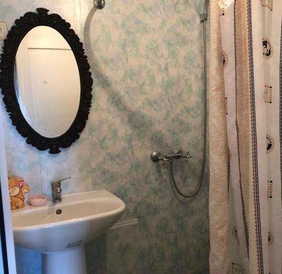 Négyszemélyes Classic Szoba, панорама гагра