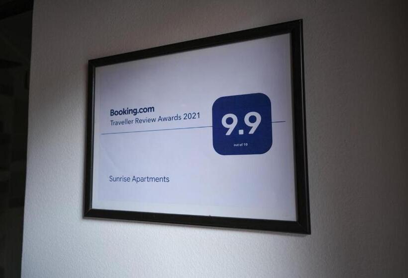 آپارتمان 1 خوابه, Sunrise Apartments