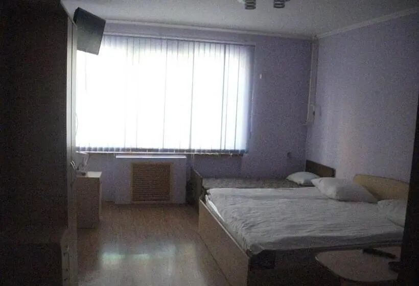 اتاق خانوادگی, B&b Aktau не отель