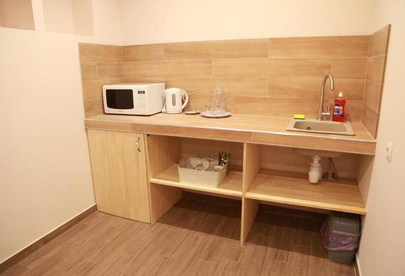 חדר סטנדרט, Wine & Rose Boutique