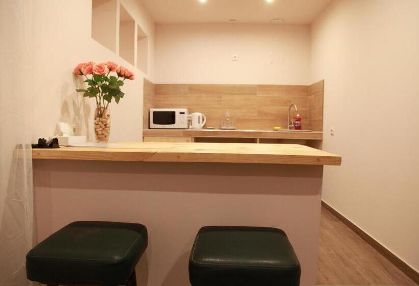 חדר סטנדרט, Wine & Rose Boutique