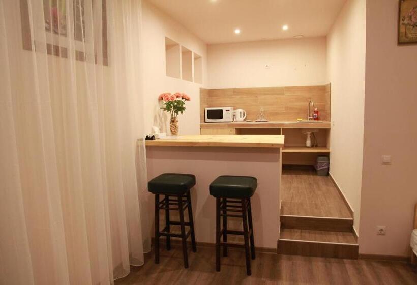חדר סטנדרט, Wine & Rose Boutique