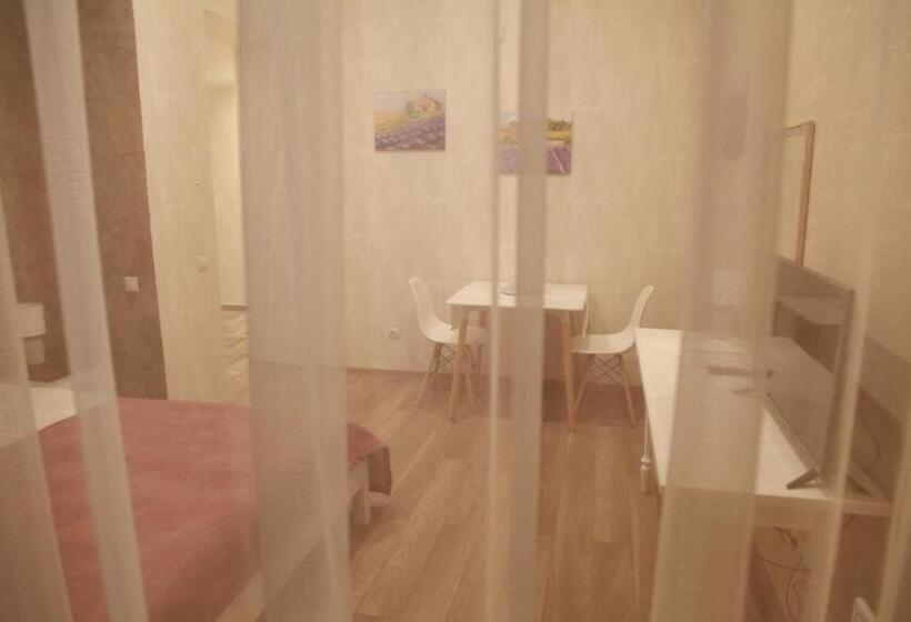 חדר סופריור, Wine & Rose Boutique