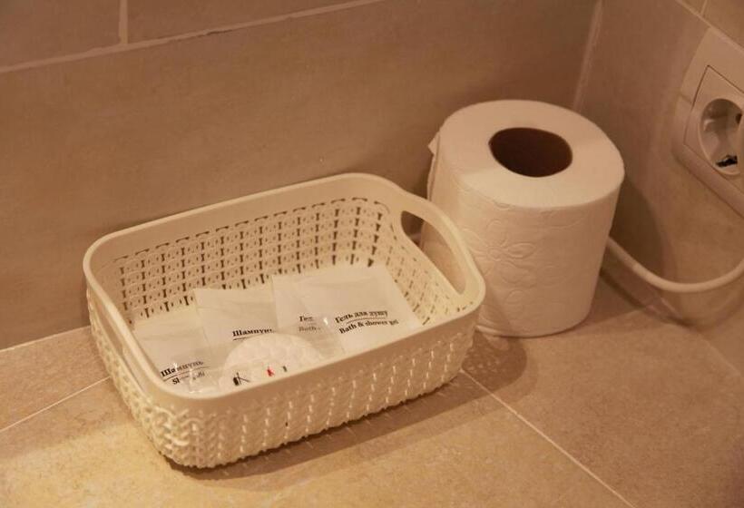 סוויטה משפחתית, Wine & Rose Boutique