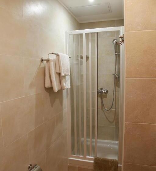 סוויטה משפחתית, Wine & Rose Boutique