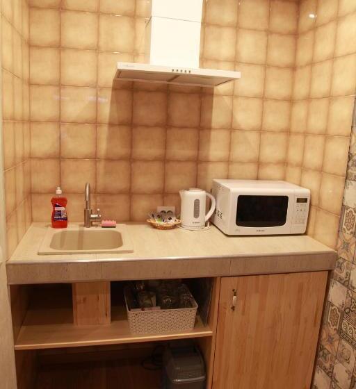 סוויטה משפחתית, Wine & Rose Boutique