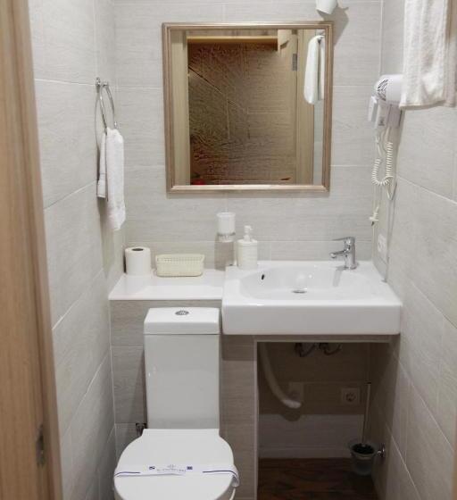 חדר דלוקס עם מרפסת, Wine & Rose Boutique