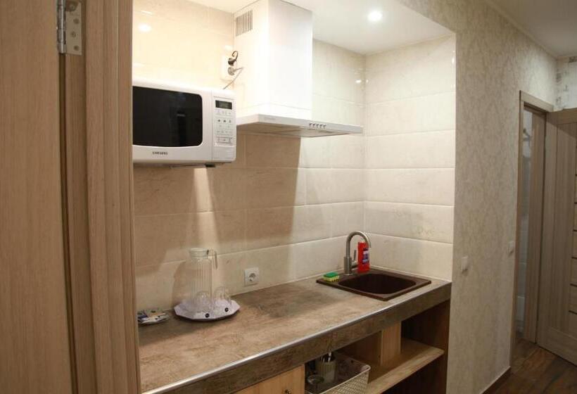 חדר דלוקס עם מרפסת, Wine & Rose Boutique