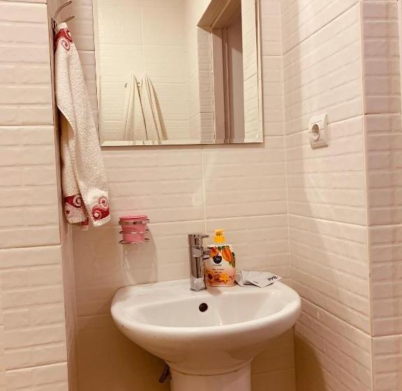 חדר סטנדרט עם מיטת קינג, Wine & Rose Boutique