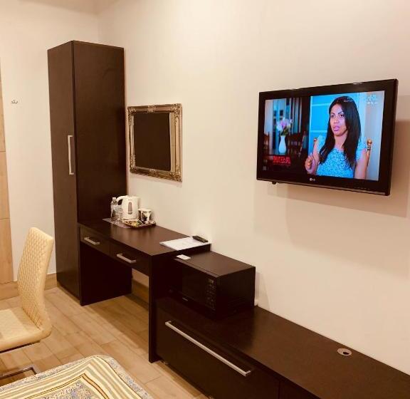 חדר סטנדרט עם מיטת קינג, Wine & Rose Boutique