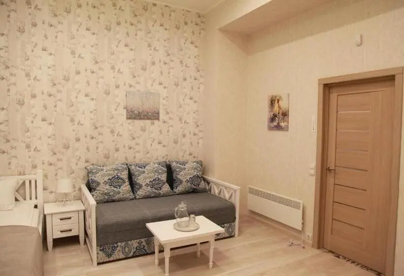 سوئیت با تخت بزرگ, Wine & Rose Boutique