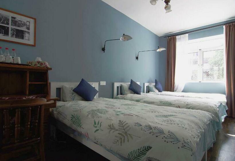 Номер Стандарт Трехместный, Hangzhou Jiuyueji Bed&breakfast
