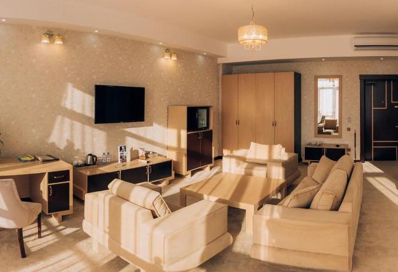 سوییت, Megapolis Hotel Shymkent