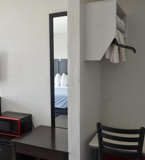 غرفة قياسية, My Home & Suites Covington