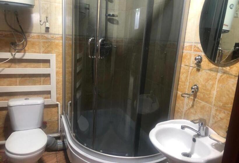 اتاق استاندارد, Guest House Vip