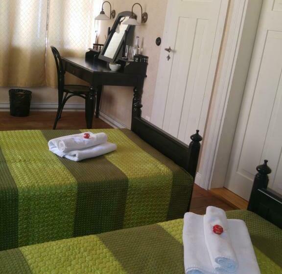 اتاق لوکس, Mamma Mia Guest House