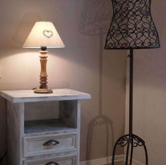 غرفة كومفورت, Chambres D Hôtes L Ecrin Des Saveurs