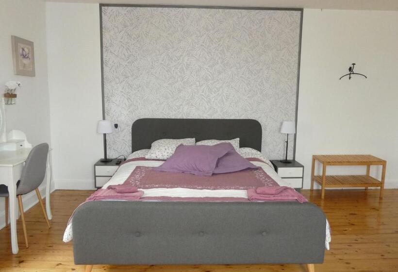 Номер Стандарт Трехместный, Chambres D'hôtes La Vigneronne