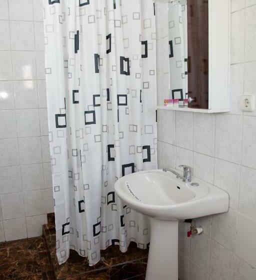 غرفة قياسية فردية, Metropol