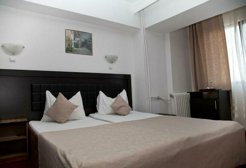 غرفة إقتصادية, Metropol