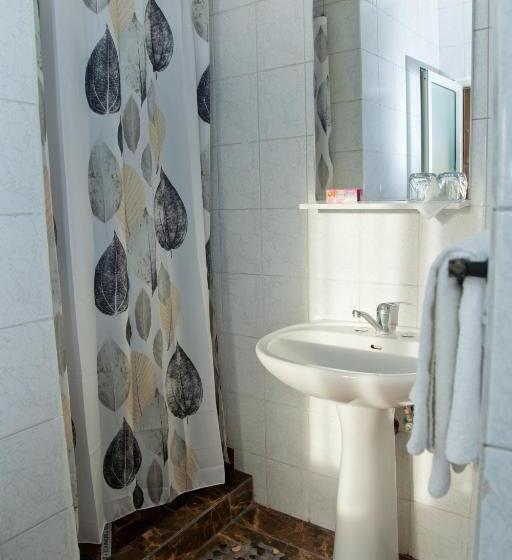 غرفة قياسية فردية, Metropol