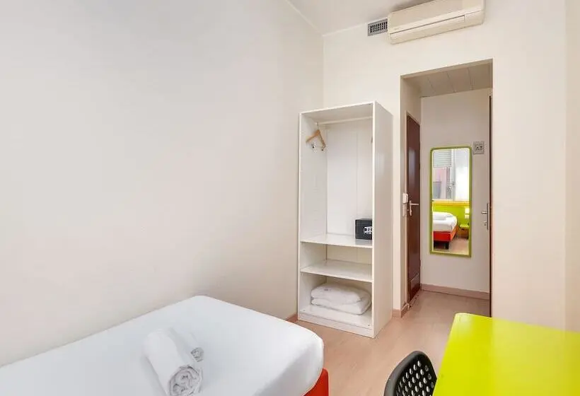اتاق استاندارد یک نفره, B&b Hotel Milano Ornato