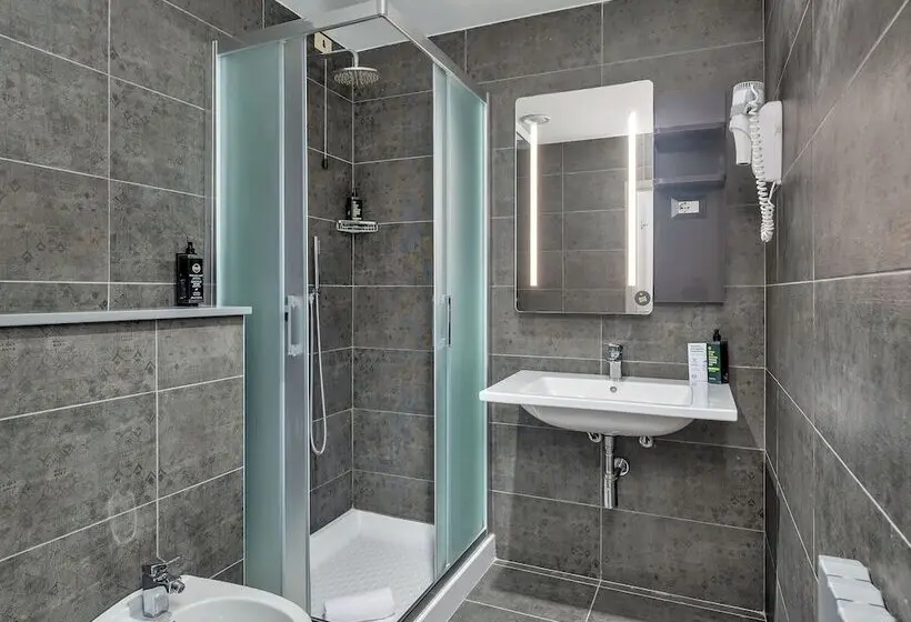 اتاق اکونومی, B&b Hotel Milano Ornato