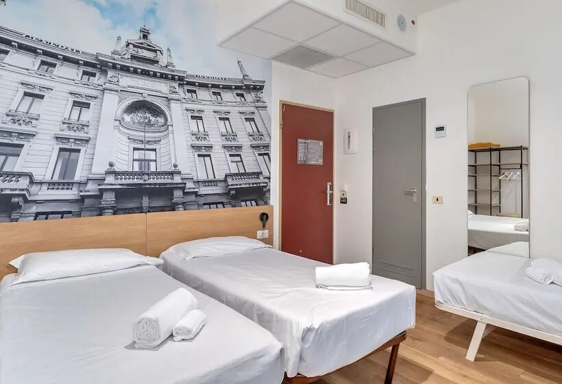 Economy Quadruple Room, B&b Hotel Milano Ornato