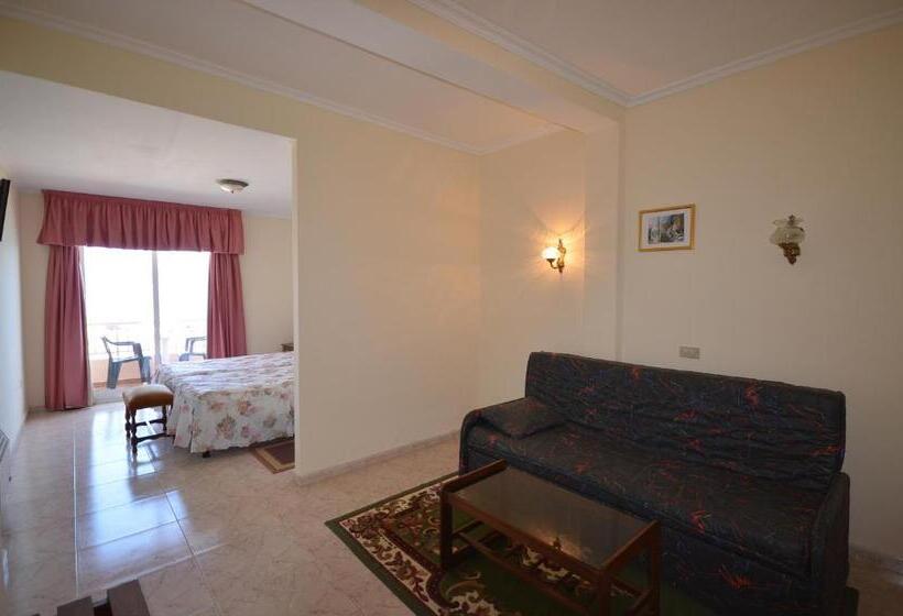 Triple Room Sea View, Altariño