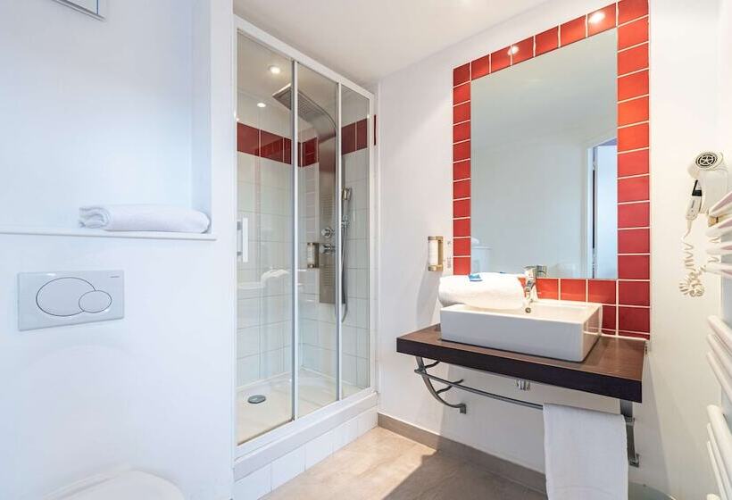 Номер Стандарт, Kyriad Rouen Nord   Mont Saint Aignan