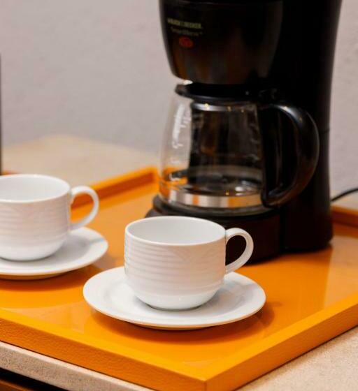 سوییت جونیور, Camino Real Aeropuerto