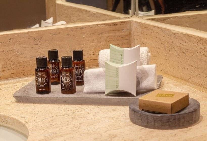 اتاق لوکس, Camino Real Aeropuerto