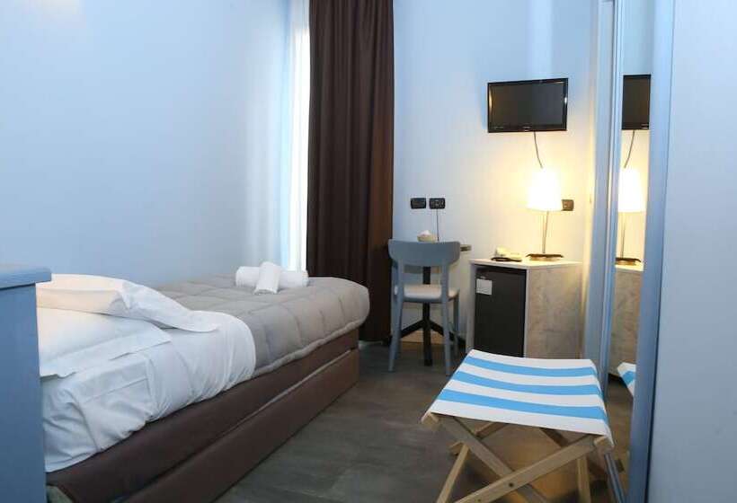 اتاق استاندارد یک نفره, Corallo Rimini