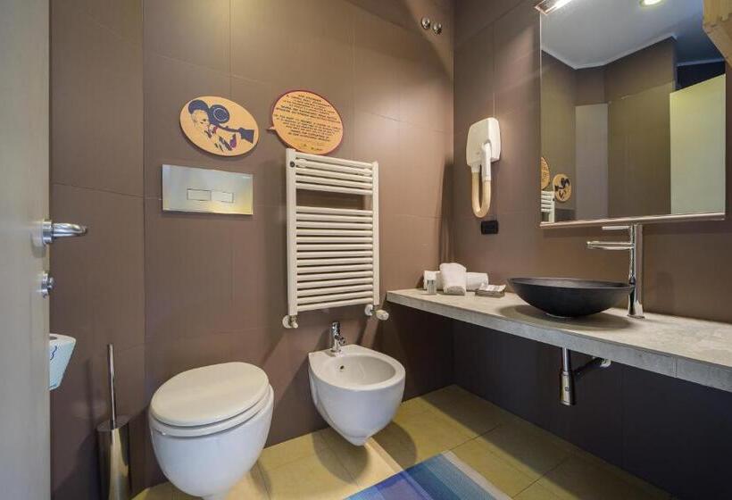 اتاق استاندارد, Corallo Rimini