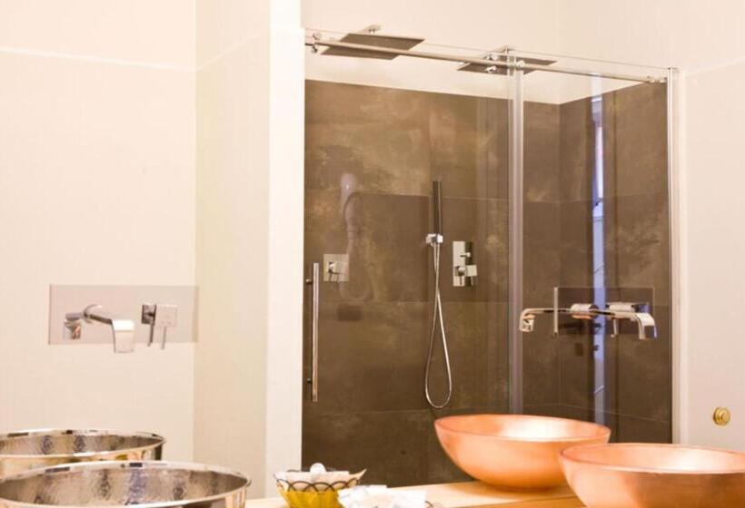 سوییت, Corallo Rimini