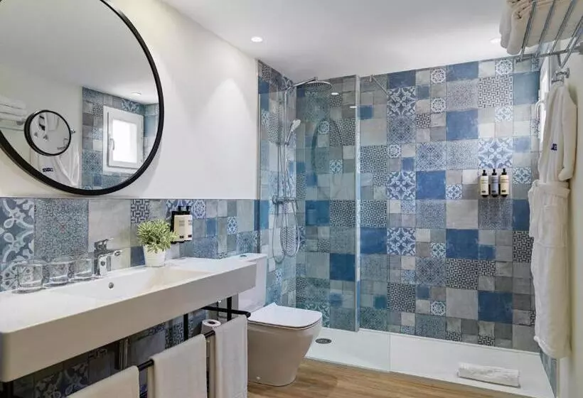 اتاق استاندارد سه نفره, H10 Casa Del Mar