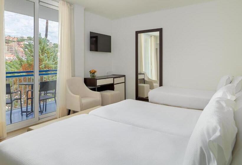 اتاق استاندارد سه نفره, H10 Casa Del Mar