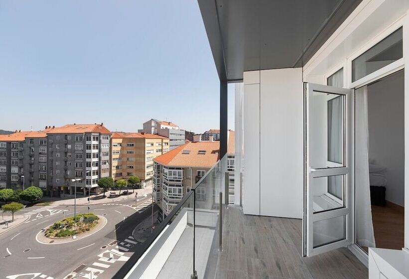 景色の見えるジュニアスイート, Exe Peregrino