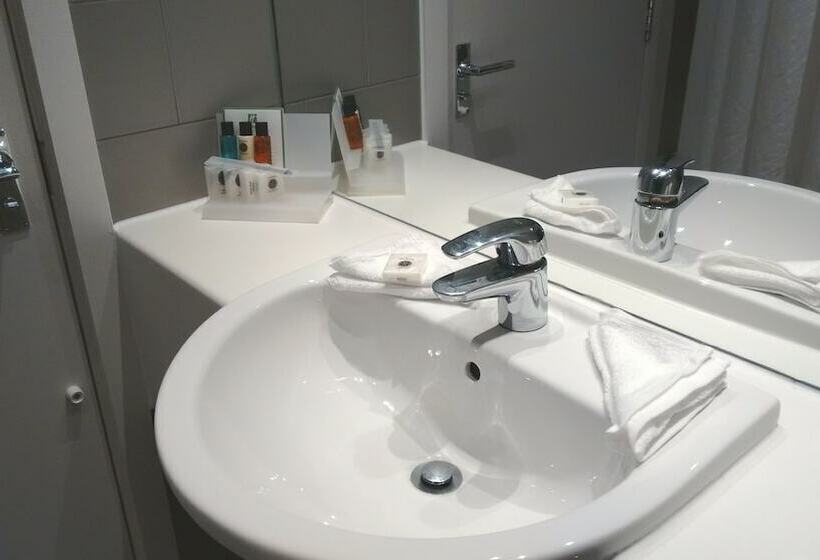 Номер Стандарт, Holiday Inn Edinburgh Zoo, An Ihg