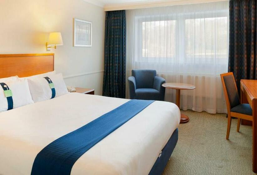 חדר סטנדרט מותאם לאדם עם מוגבלויות, Holiday Inn Edinburgh Zoo, An Ihg