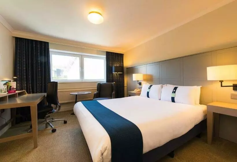 Standard-huone King-vuode, Holiday Inn Edinburgh Zoo, An Ihg