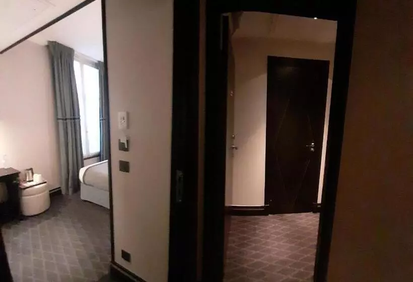 コネクティングルーム（家族用）。, Mercure Paris Arc De Triomphe Wagram