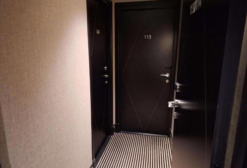 コネクティングルーム(家族用)。, Mercure Paris Arc De Triomphe Wagram