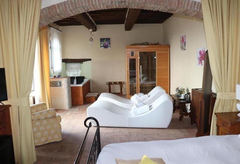 Номер Стандарт с Гидромассажем, Relais Palazzo Di Luglio
