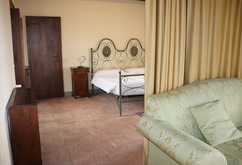 Люкс Повышенной Комфортности, Relais Palazzo Di Luglio